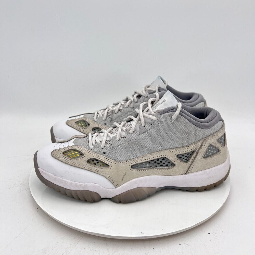 Nike Air Jordan 11 Retro Low Men Size 9.5 919712-102 Light Orewood Brown Shoes